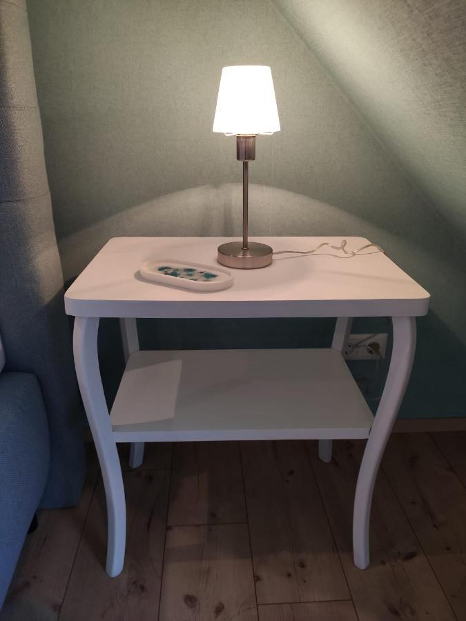 Ferienhaus Blaue Blume Mit 11 Kw Ladestation, Kamin, Terrasse, Eingezaeuntem Garten, Sauna, Wlan, Netflix, 2 Hunde Willkommen! Гюнтерсберге Экстерьер фото