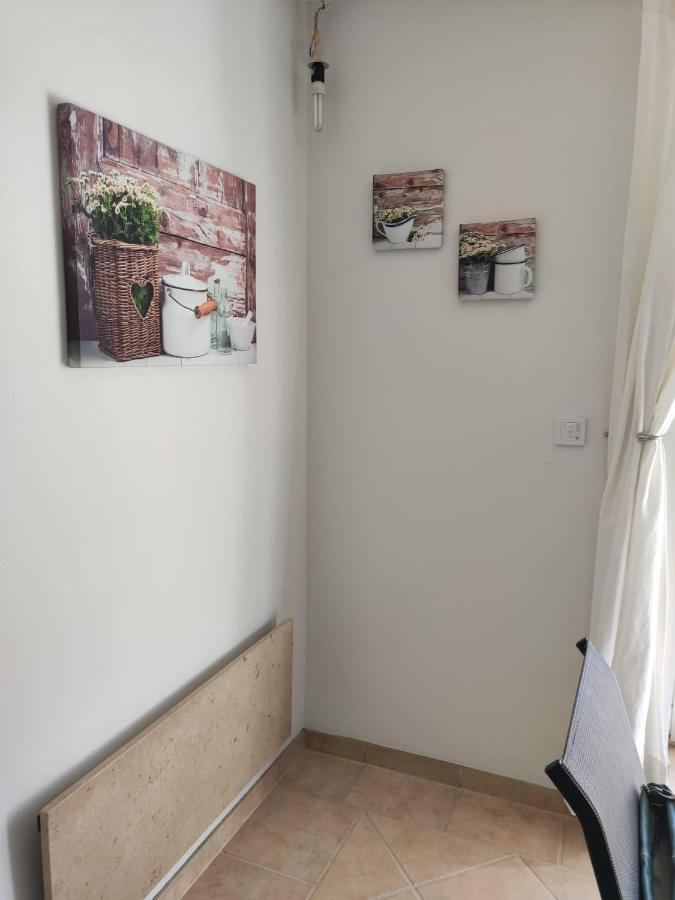 Ferienhaus Blaue Blume Mit 11 Kw Ladestation, Kamin, Terrasse, Eingezaeuntem Garten, Sauna, Wlan, Netflix, 2 Hunde Willkommen! Гюнтерсберге Экстерьер фото